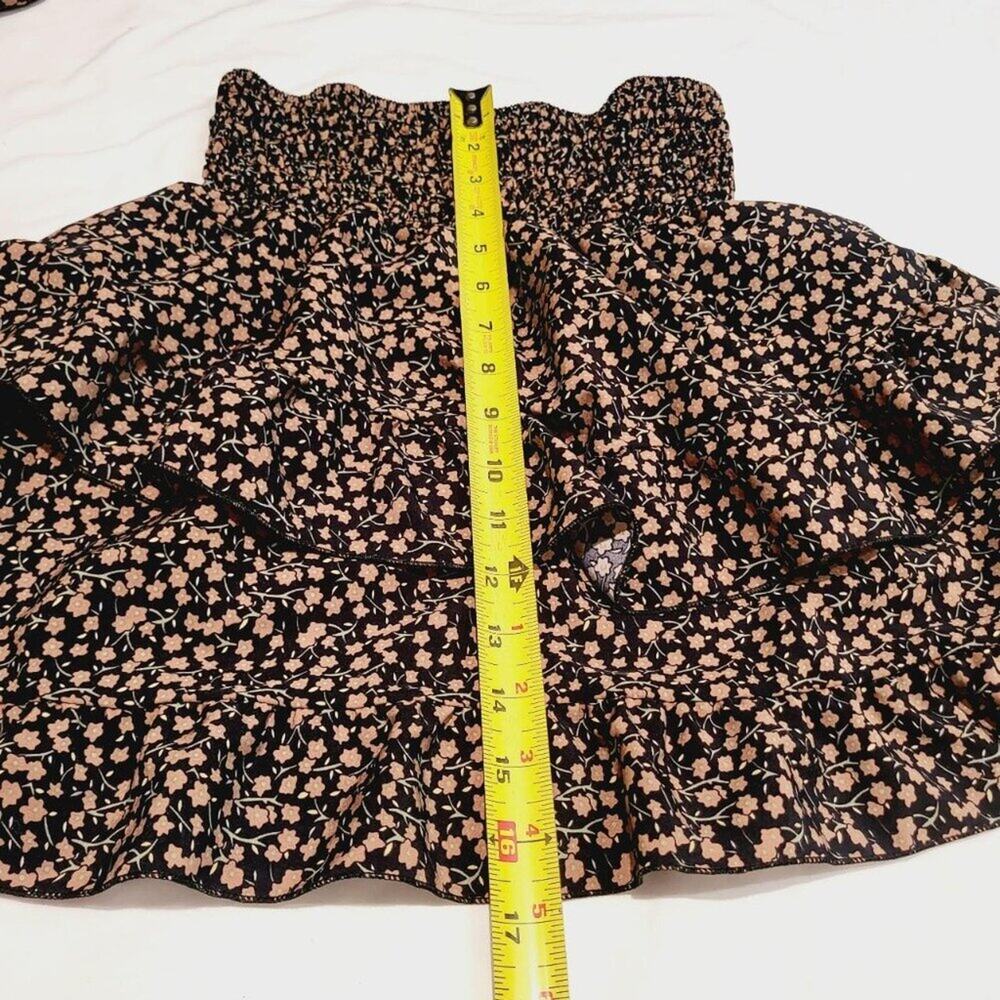 Black and Pink Floral Off The Shoulder Crop Top and Skirt Cottagecore Feminine - Picture 5 of 6